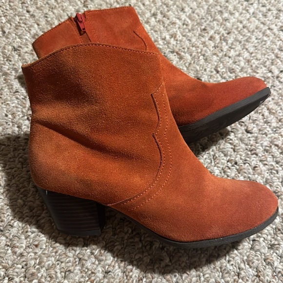 Lucky Brand suede booties - Picture 9 of 10
